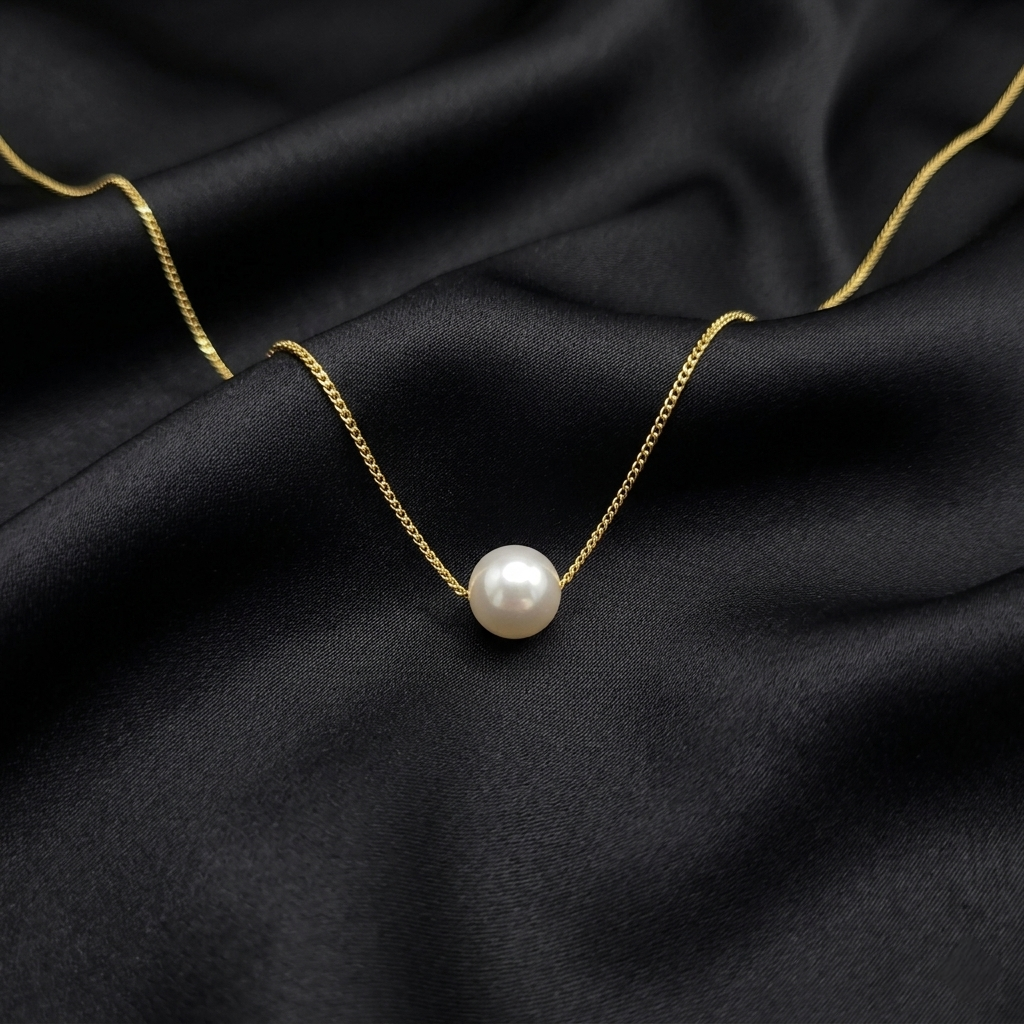 Gold Celeste Pearl Pendant with Link Chain